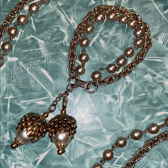 Acorn Motif Clip Earring, Bracelet & Necklace Set - Picture 2 of 7